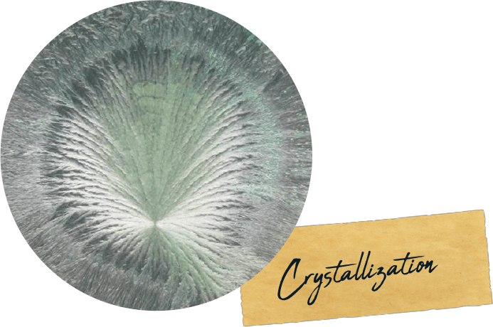 グリーンクレイの力強く美しい結晶