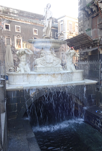 アルジタル　シチリアレポート　アメナーノの噴水